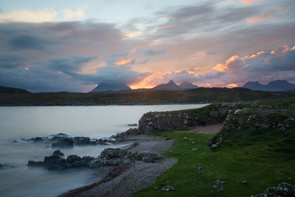 Stimmungsvoller Sonnenaufgang Achnahaird