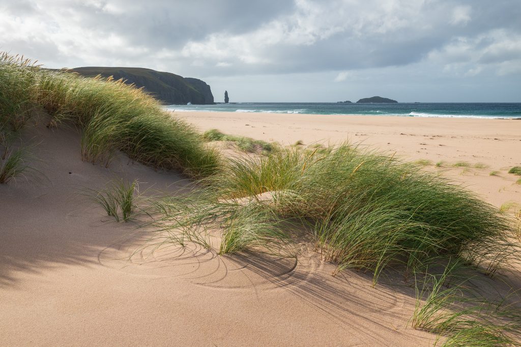 Sandwood Bay durch die Dünen Sandwood Bay durch die Dünen