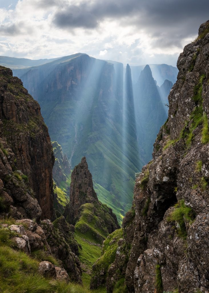 Glorious sunrays, Drakensberg